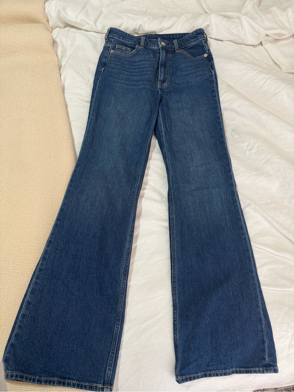 High-Rise Dark Blue Bootcut Women's Jeans H&M Size 2